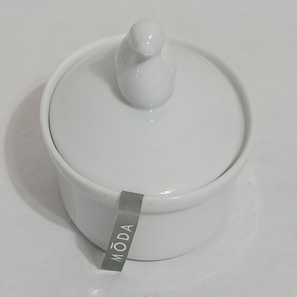 MODA Porcelain Duck Casserole Baking Dish or Tureen - Picture 4 of 12